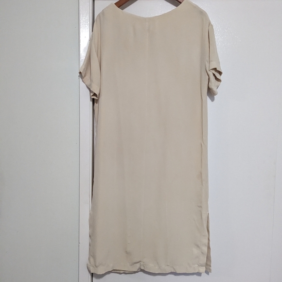 Aritzia Babaton 100% Silk Minimalist Crew Neck Midi Dress Slit Cream Medium Mode - Picture 6 of 7